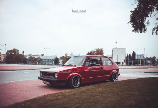 817734 (a): :2880x1970